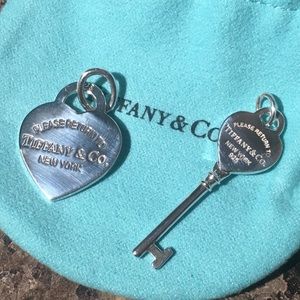 Tiffany’s - silver chain with 3 pendants